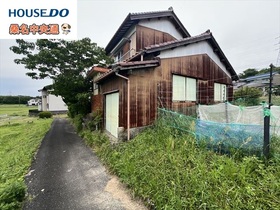 ●桑名市多度町御衣野字山辺浦　中古一戸建て