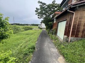 ●桑名市多度町御衣野字山辺浦　中古一戸建て