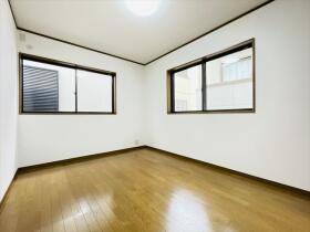 一宮市篭屋2丁目　中古一戸建て