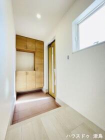 LiveleGarden津島市江東町2丁目　全5棟　3号棟　新築一戸建て