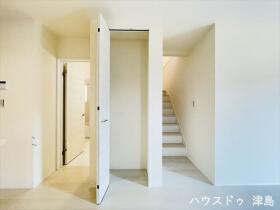 LiveleGarden津島市江東町2丁目　全5棟　5号棟　新築一戸建て