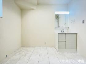 LiveleGarden津島市江東町2丁目　全5棟　5号棟　新築一戸建て