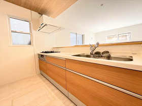 ファーストタウン名古屋市港区明正1丁目　第4港区明正　全3棟　2号棟　新築一戸建