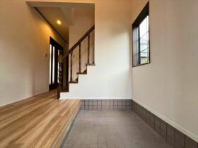 四日市市羽津戊　中古一戸建て