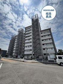 コーポ・シェイーネ