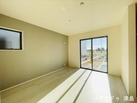 LiveleGarden弥富市五斗山3丁目　全4棟　2号棟　新築一戸建て