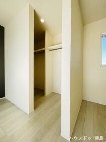 ○LiveleGarden津島市越津町字中之郷　全3棟　3号棟　新築一戸建て