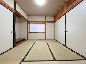 四日市市桜新町1丁目　中古一戸建て