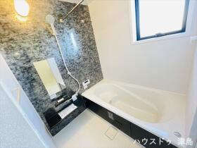 LiveleGarden愛西市草平町六下第2　2号棟　全5棟　新築一戸建て