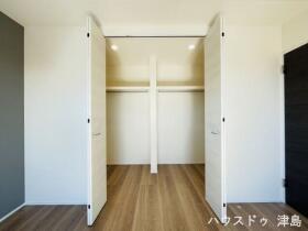 LiveleGarden愛西市草平町六下第2　2号棟　全5棟　新築一戸建て