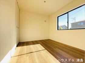 LiveleGarden愛西市草平町六下第2　2号棟　全5棟　新築一戸建て