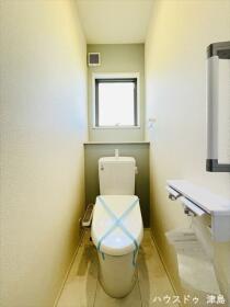 LiveleGarden愛西市草平町六下第2　3号棟　全5棟　新築一戸建て