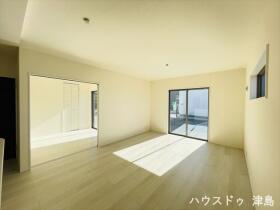 LiveleGarden愛西市草平町六下第2　3号棟　全5棟　新築一戸建て