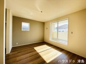 LiveleGarden愛西市草平町六下第2　4号棟　全5棟　新築一戸建て