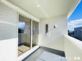 LiveleGarden愛西市草平町六下第2　4号棟　全5棟　新築一戸建て