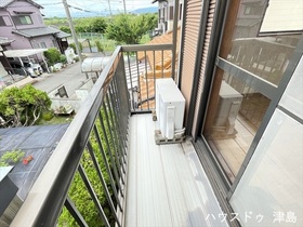 ●津島市百町字みどり台　中古一戸建て