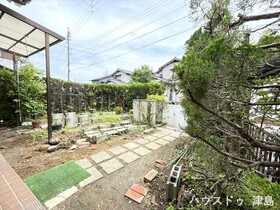 ●津島市百町字みどり台　中古一戸建て