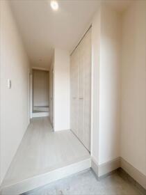 ○リーブルガーデン大治町鎌須賀山廻第二　全3棟　2号棟　新築一戸建て