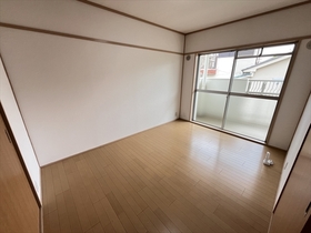 粕畠住宅2号棟