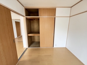 粕畠住宅2号棟