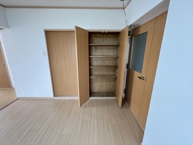 粕畠住宅2号棟