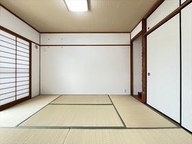 粕畠住宅2号棟