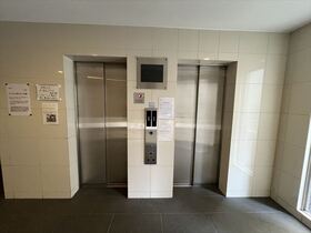 プレサンスロジェ四日市