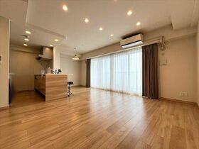 プレサンスロジェ四日市