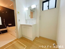 ケイアイクラシエ名古屋市北区北久手町1期　全4棟　3号棟　新築一戸建て