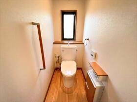 四日市市釆女が丘2丁目　中古一戸建て