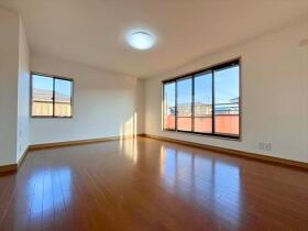 四日市市釆女が丘2丁目　中古一戸建て