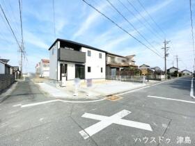リナージュ愛西市本部田町本西第1期　全1棟　新築一戸建て