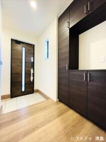 ○LIveleGarden愛西市大井町宮新田　全1棟　新築一戸建て