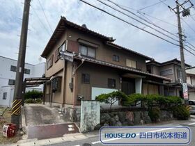 四日市市川島町　建築条件なし土地
