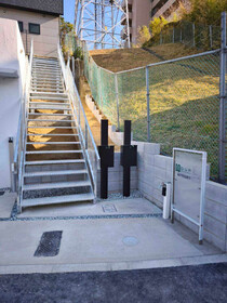 名古屋市緑区鳴海町字諏訪山　全2棟　A2　新築一戸建て