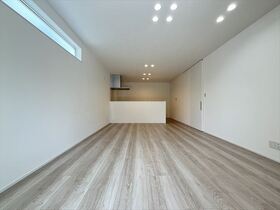 □四日市市大谷台1丁目　全2棟　2号棟　新築一戸建て