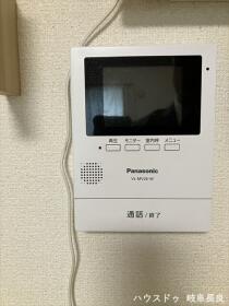 ●岐阜市旦島中町2丁目　中古一戸建て