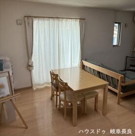 ●岐阜市旦島中町2丁目　中古一戸建て