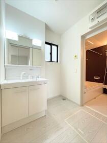 名古屋市中川区打中2丁目　全3棟　新築一戸建て　1号棟