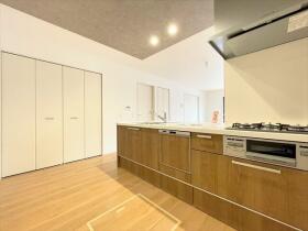 名古屋市中川区打中2丁目　全3棟　新築一戸建て　2号棟