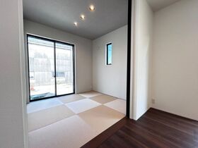 鈴鹿市末広南1丁目　全2棟　1号棟　新築一戸建て
