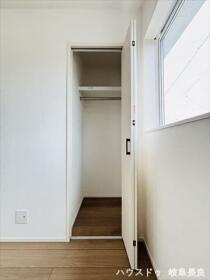 グローバルガーデン岐阜市柳津町丸野5丁目　全4棟　4号地　未入居一戸建て