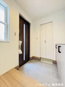 グローバルガーデン岐阜市柳津町丸野5丁目　全4棟　4号地　未入居一戸建て