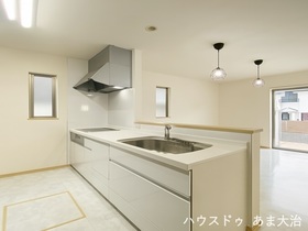 ●あま市新居屋東高田　中古一戸建て