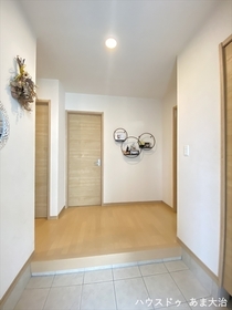 ●あま市新居屋東高田　中古一戸建て