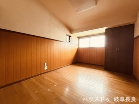 ●岐阜市日野南7丁目　中古一戸建て