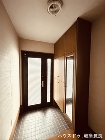 ●岐阜市日野南7丁目　中古一戸建て