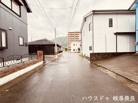 ●岐阜市日野南7丁目　中古一戸建て