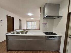 四日市市大字松本　中古一戸建て