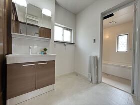 四日市市大字松本　中古一戸建て